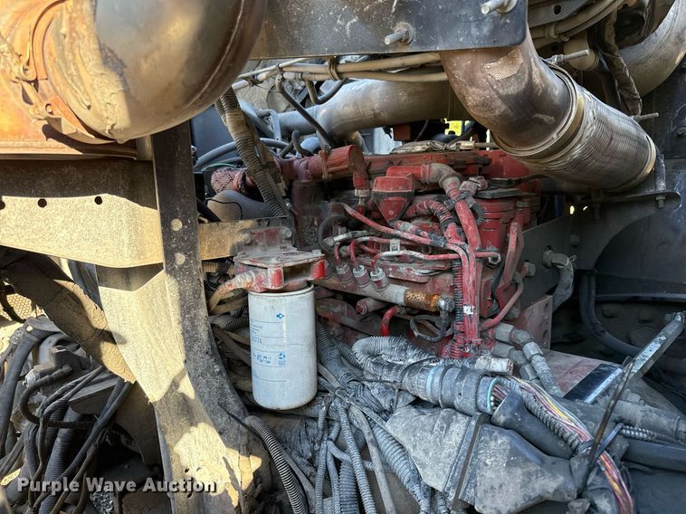 image for item DO2584 2013 AutoCar Xpeditor refuse truck