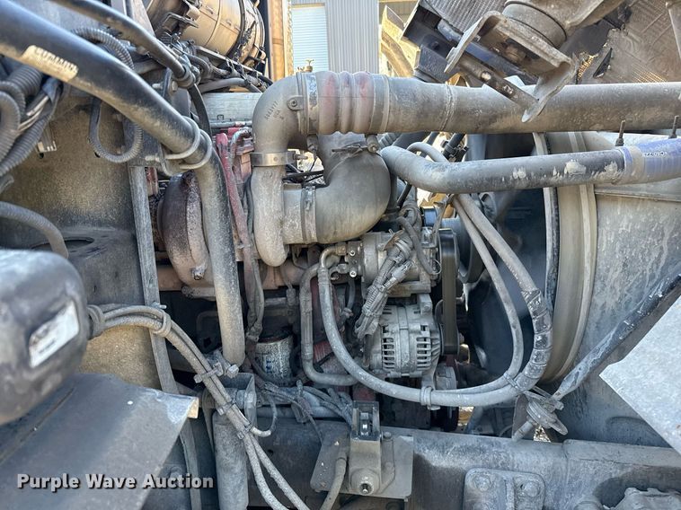 image for item DO2584 2013 AutoCar Xpeditor refuse truck