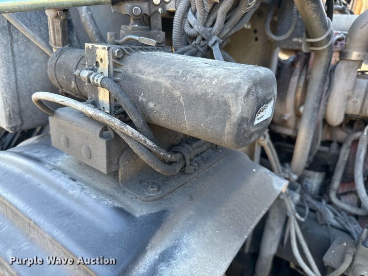 image for item DO2584 2013 AutoCar Xpeditor refuse truck