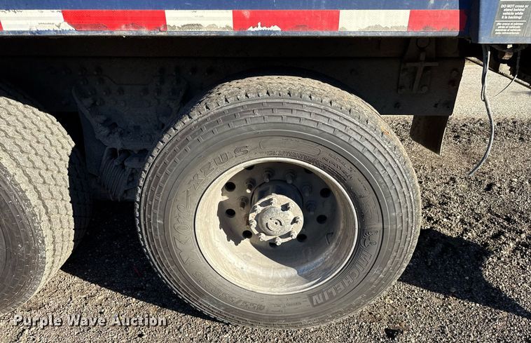 image for item DO2584 2013 AutoCar Xpeditor refuse truck