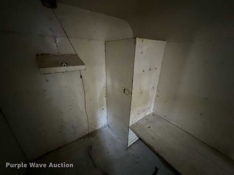 image for item DP6099 1998 John Penner enclosed cargo trailer