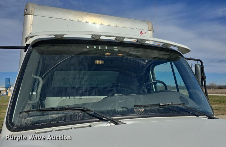 image for item DQ5354 2020 Freightliner Business Class M2 box truck