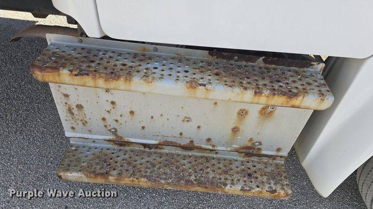 image for item DQ5354 2020 Freightliner Business Class M2 box truck