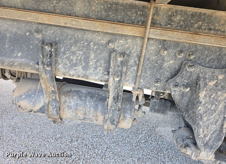 image for item DQ5354 2020 Freightliner Business Class M2 box truck