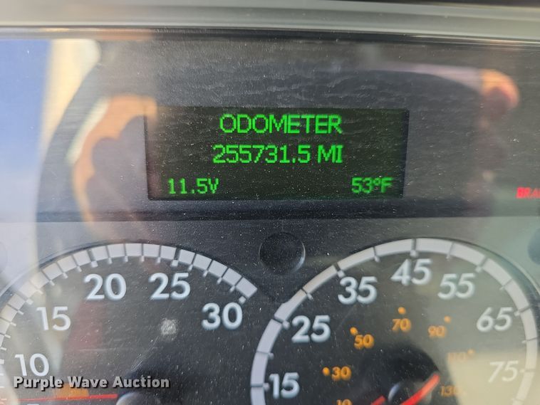 image for item DQ5354 2020 Freightliner Business Class M2 box truck