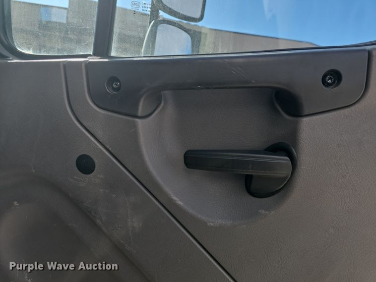 image for item DQ5354 2020 Freightliner Business Class M2 box truck