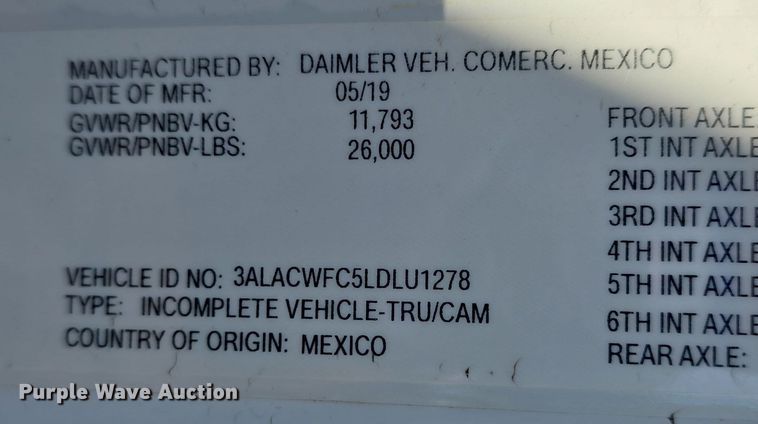 image for item DQ5354 2020 Freightliner Business Class M2 box truck