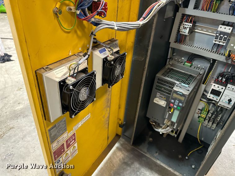 image for item DQ6563 2011 Kaeser  SFC11 air compressor