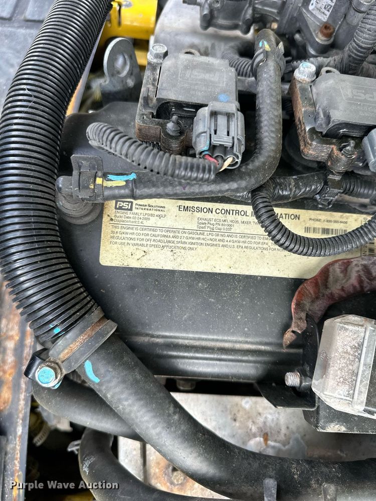 image for item DQ6564 Yale Veracitor 50VX forklift