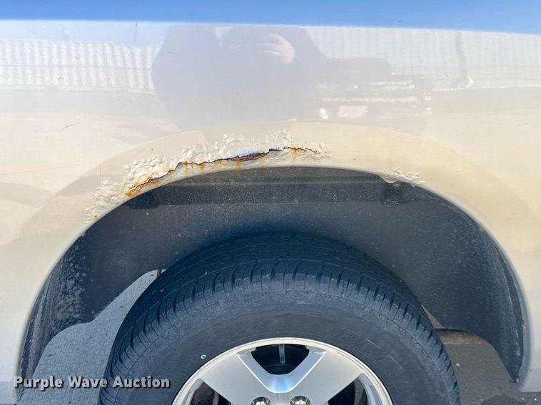 image for item DS3195 2009 Dodge Ram 1500 Crew Cab pickup truck