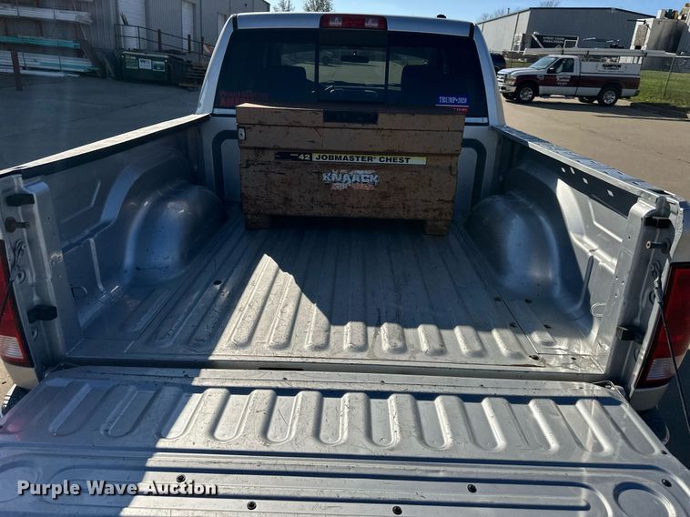 image for item DS3195 2009 Dodge Ram 1500 Crew Cab pickup truck