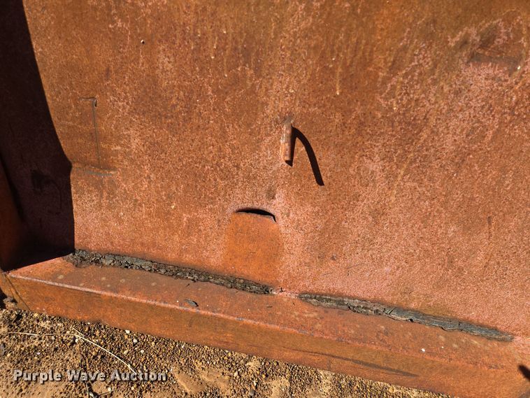 image for item DT5432 Roll-off container