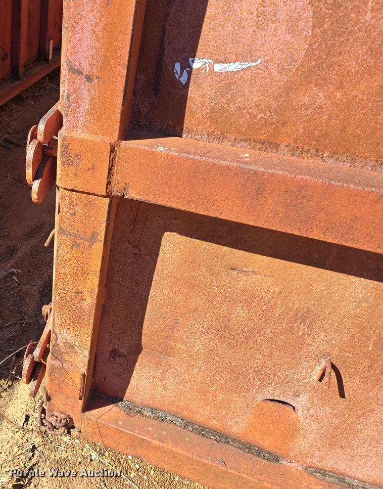 image for item DT5432 Roll-off container