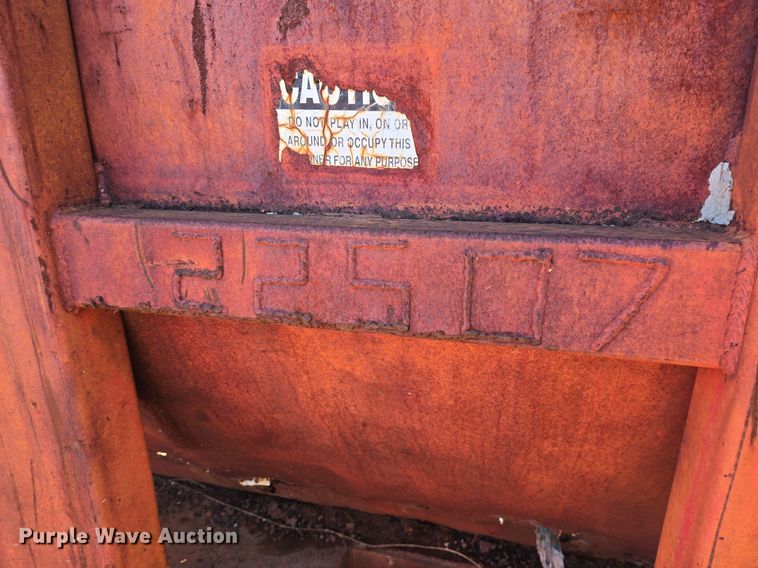 image for item DT5442 Roll-off container