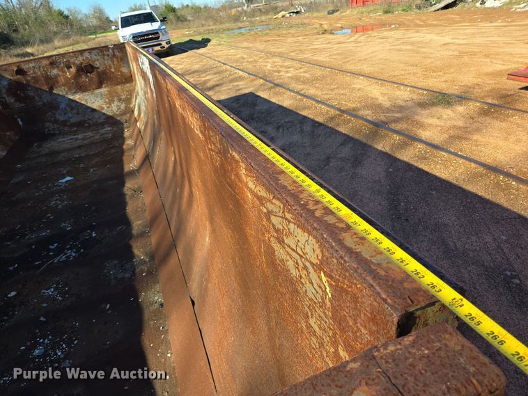 image for item DT5446 Roll-off container