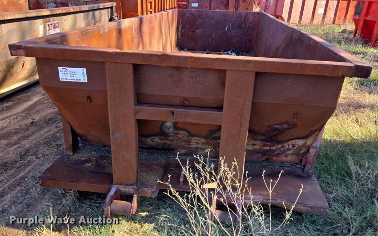 image for item DT5447 Roll-off container