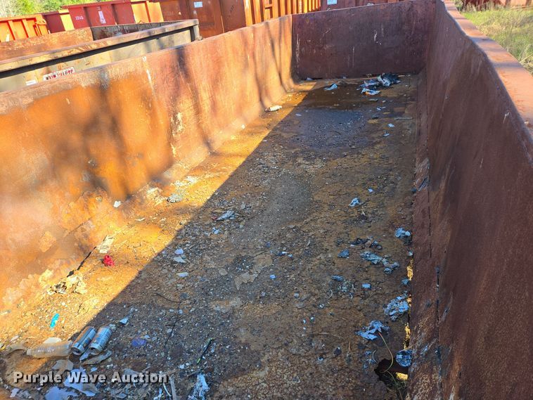 image for item DT5447 Roll-off container