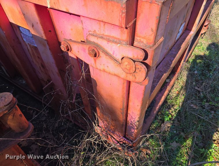 image for item DT5449 Roll-off container