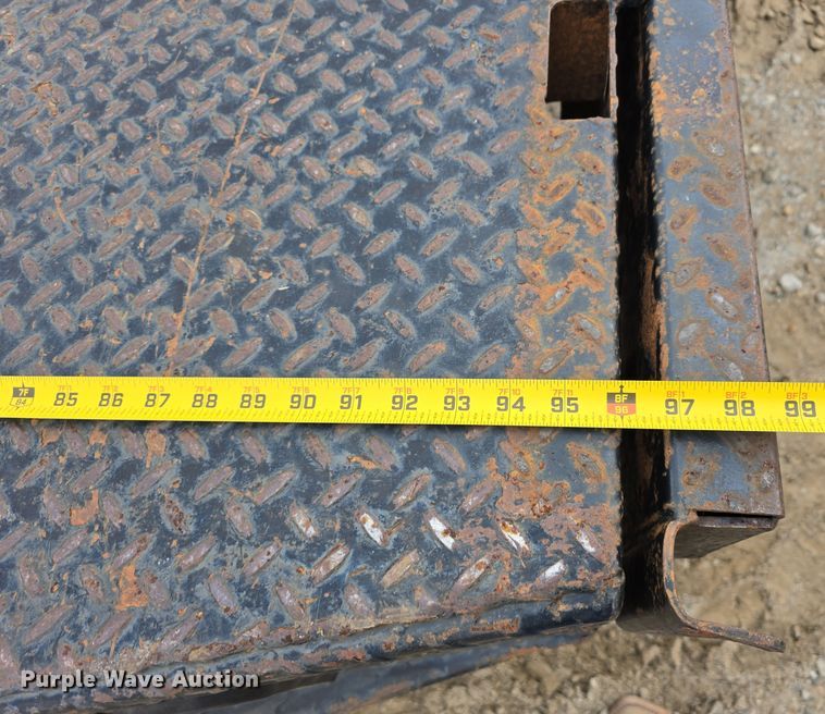 image for item DW3033 Flatbed