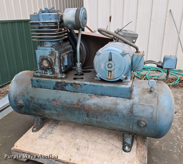 image for item DW3036 1964 Curtis MFG air compressor