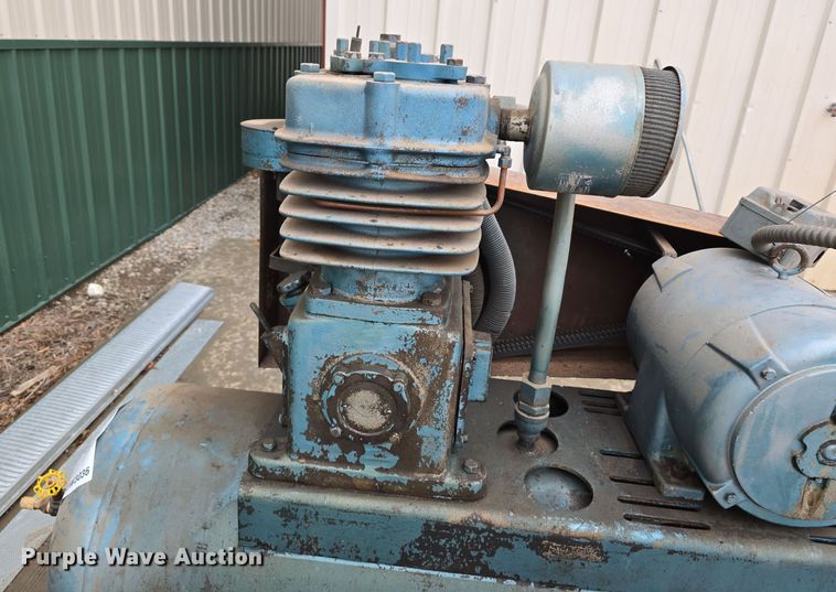 image for item DW3036 1964 Curtis MFG air compressor