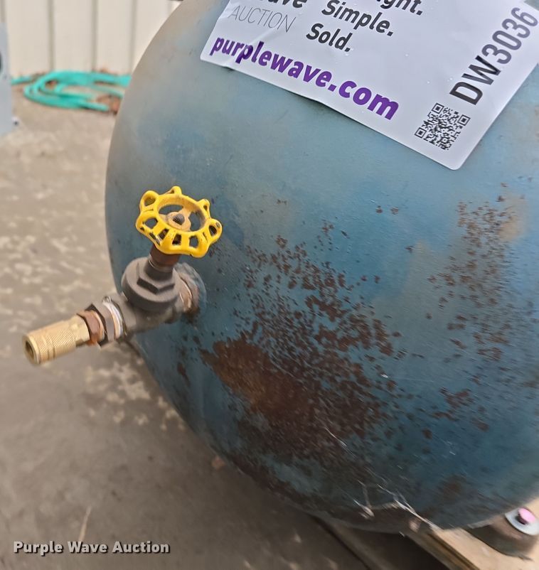 image for item DW3036 1964 Curtis MFG air compressor