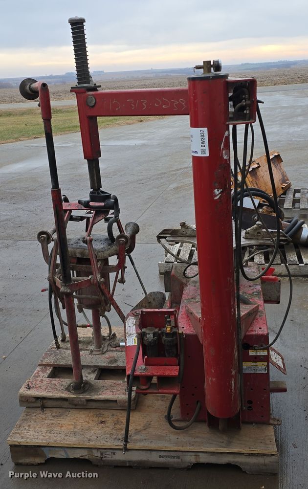 image for item DW3037 Coats 5065EX rim clamp tire machine