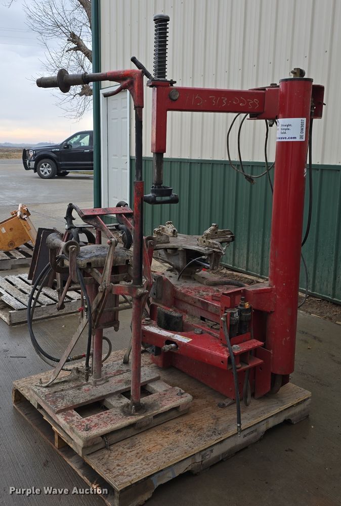 image for item DW3037 Coats 5065EX rim clamp tire machine