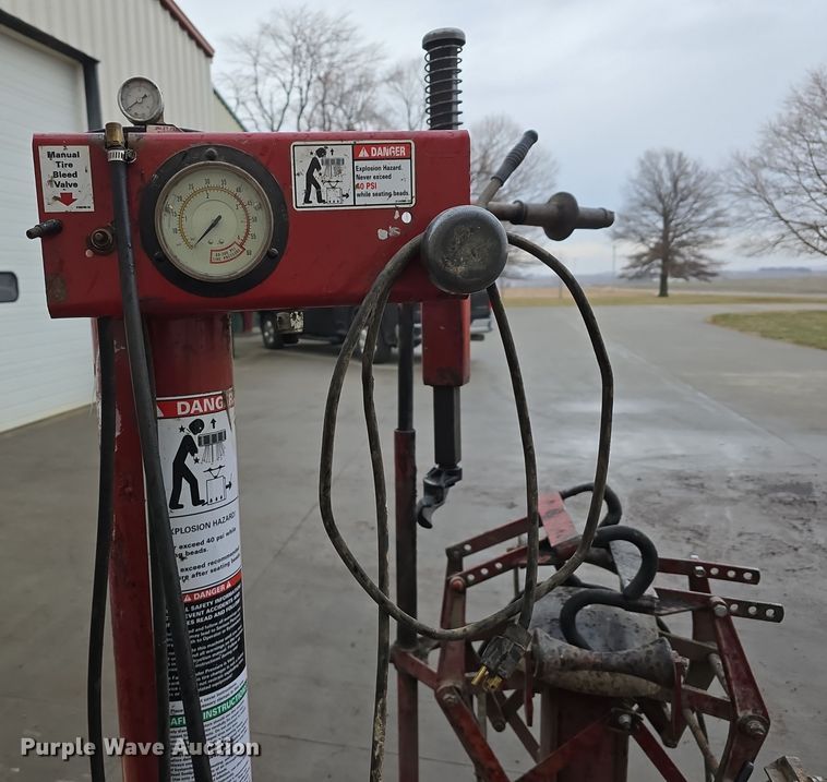 image for item DW3037 Coats 5065EX rim clamp tire machine