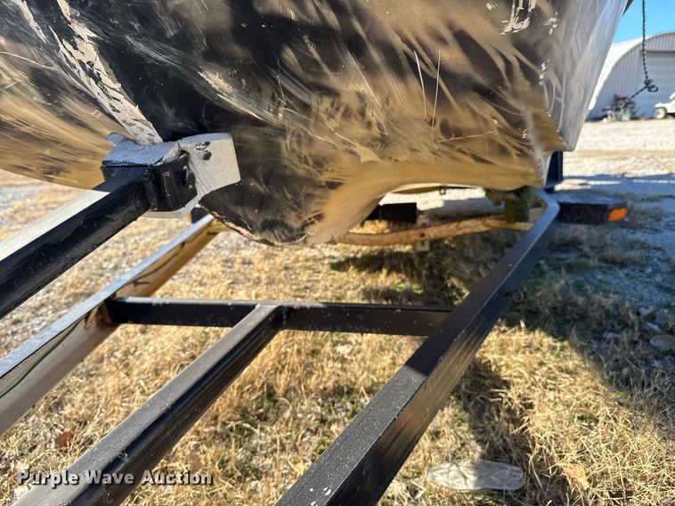 image for item DX1427 1975 Ranger Catfish Hunter boat