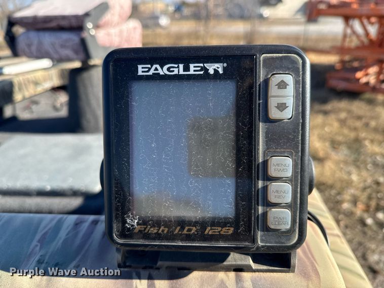 image for item DX1427 1975 Ranger Catfish Hunter boat