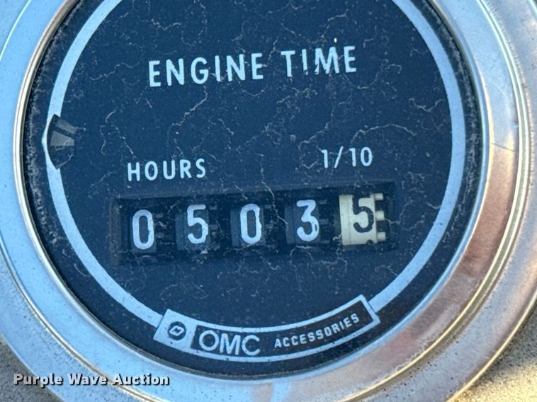 image for item DX1427 1975 Ranger Catfish Hunter boat