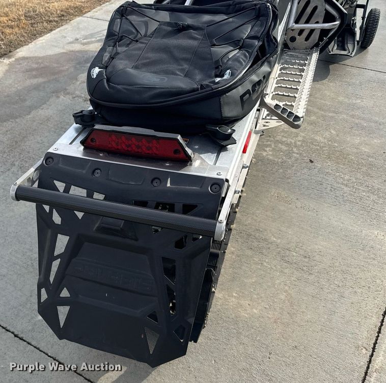 image for item DX3927 2013 Polaris 800 Pro RMK snowmobile