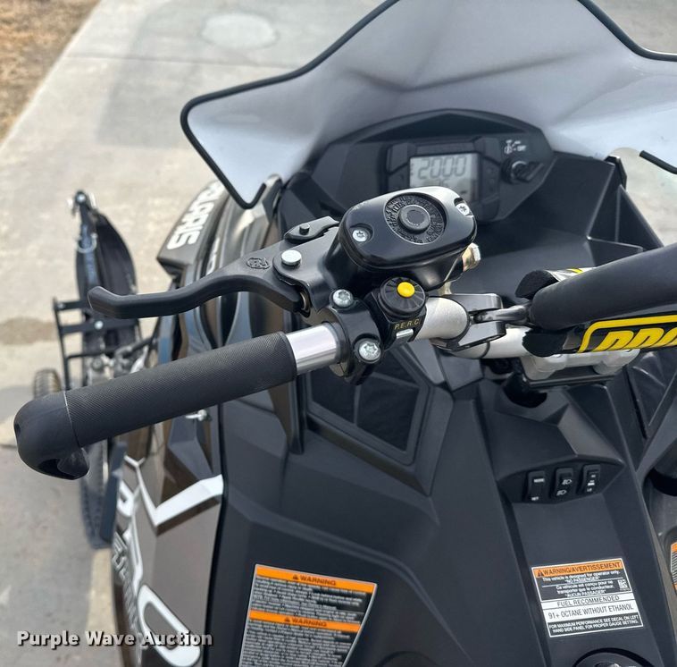 image for item DX3927 2013 Polaris 800 Pro RMK snowmobile