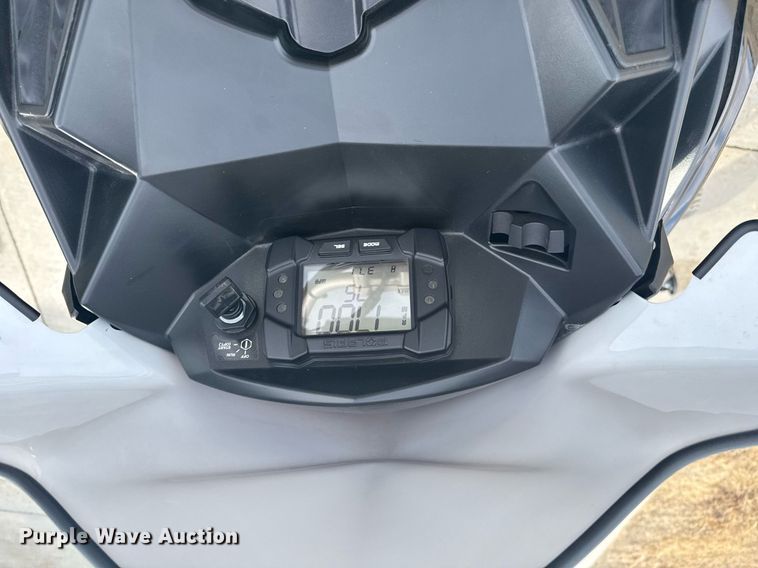 image for item DX3927 2013 Polaris 800 Pro RMK snowmobile