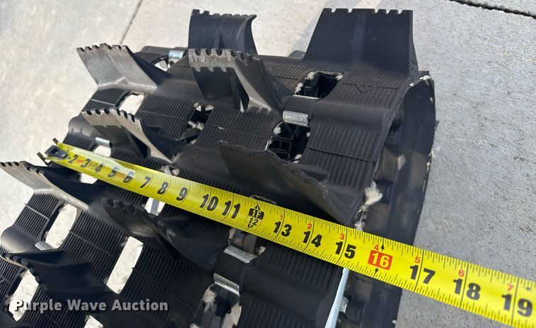 image for item DX3927 2013 Polaris 800 Pro RMK snowmobile