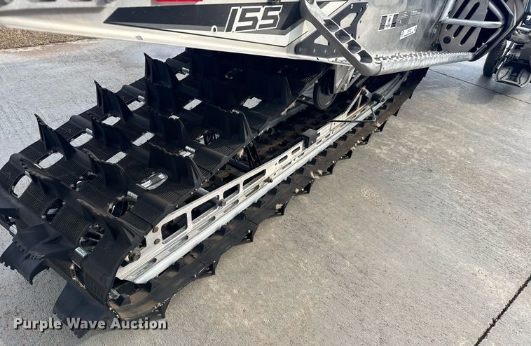 image for item DX3927 2013 Polaris 800 Pro RMK snowmobile