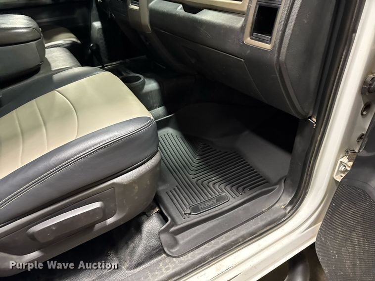 image for item DX3939 2011 Dodge Ram 5500 Crew Cab flatbed truck