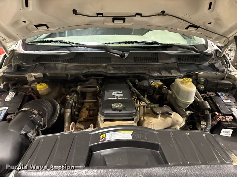 image for item DX3939 2011 Dodge Ram 5500 Crew Cab flatbed truck