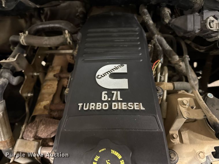 image for item DX3939 2011 Dodge Ram 5500 Crew Cab flatbed truck