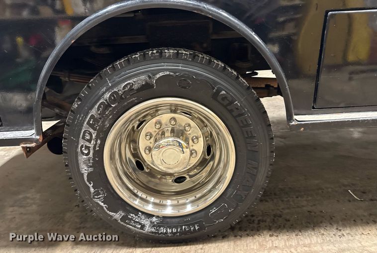 image for item DX3939 2011 Dodge Ram 5500 Crew Cab flatbed truck