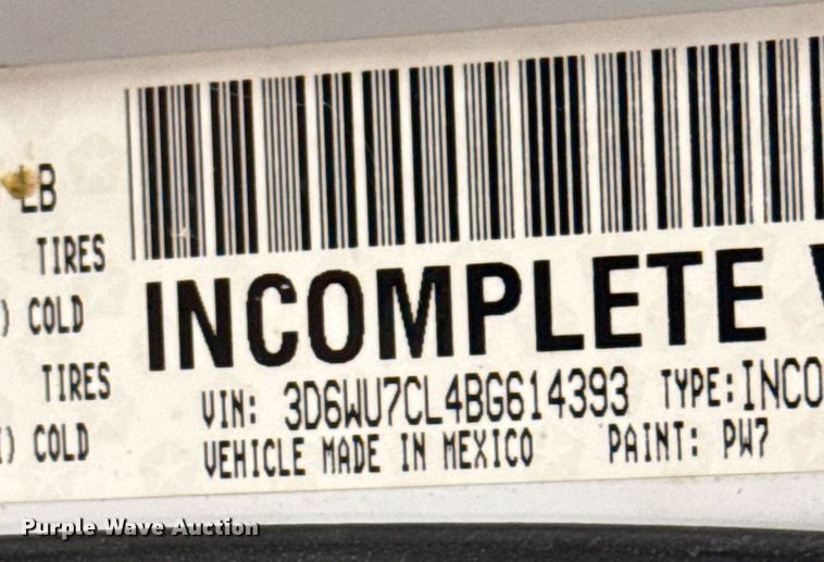 image for item DX3939 2011 Dodge Ram 5500 Crew Cab flatbed truck