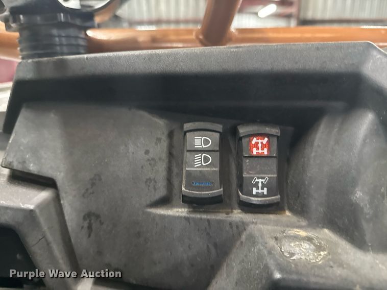 image for item EG2254 2015 Polaris Razor XP 1000 utility vehicle