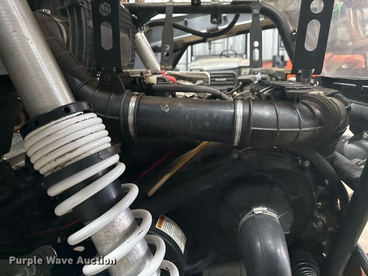 image for item EG2254 2015 Polaris Razor XP 1000 utility vehicle