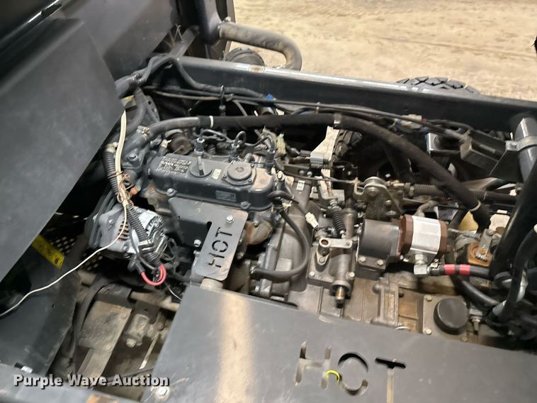 image for item EG2261 2010 Kubota RTV900 utility vehicle