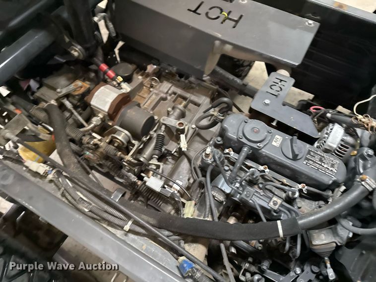 image for item EG2261 2010 Kubota RTV900 utility vehicle