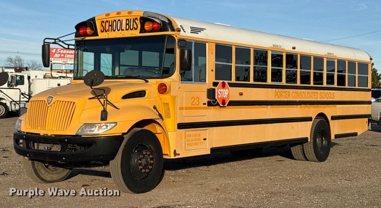 image for item EG2361 2009 IC PB105 school bus