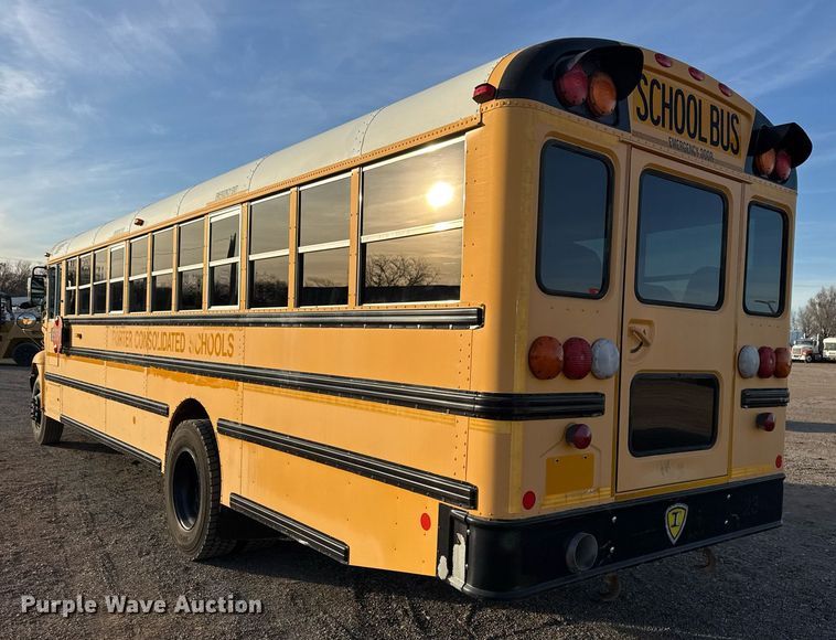 image for item EG2361 2009 IC PB105 school bus