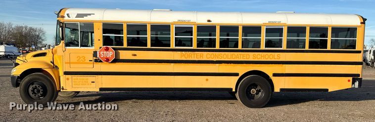 image for item EG2361 2009 IC PB105 school bus