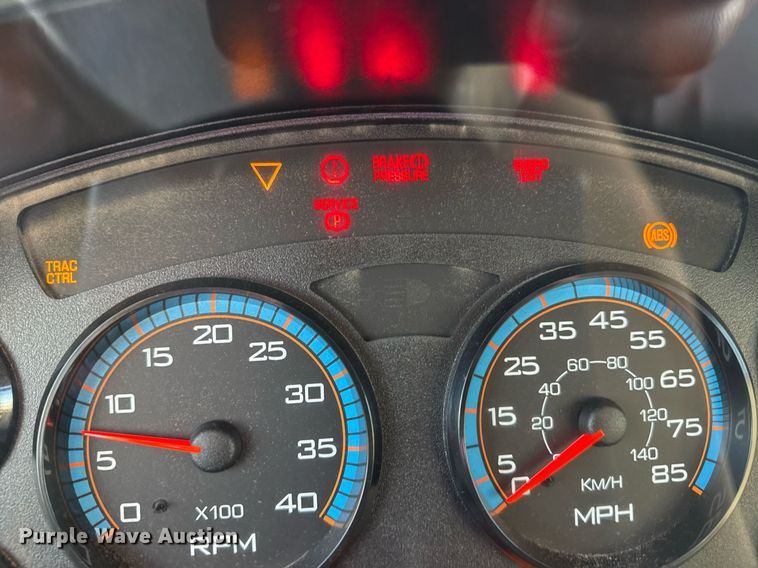 image for item EG2361 2009 IC PB105 school bus